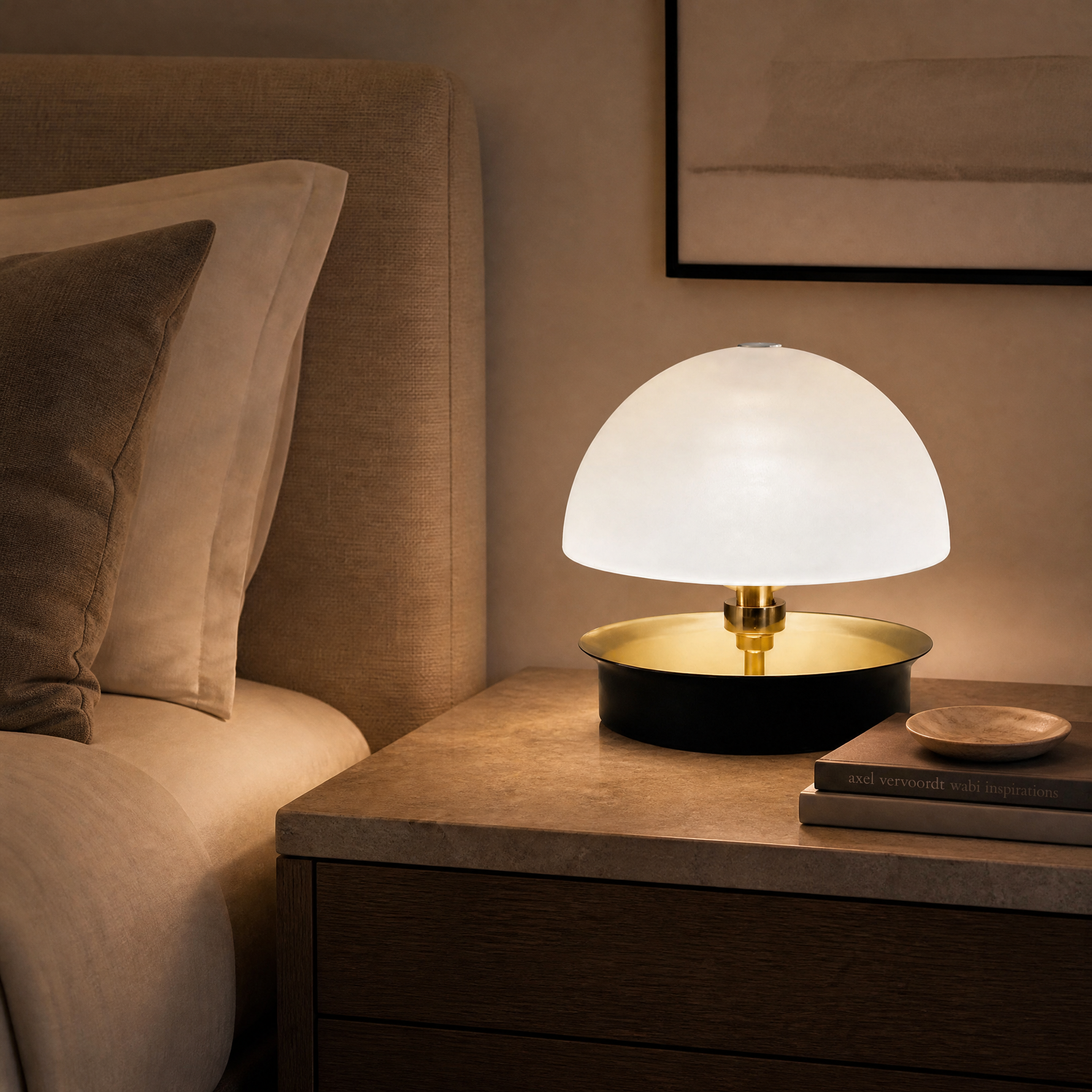Yiosi Glorious Frosted Crystal Table Lamp