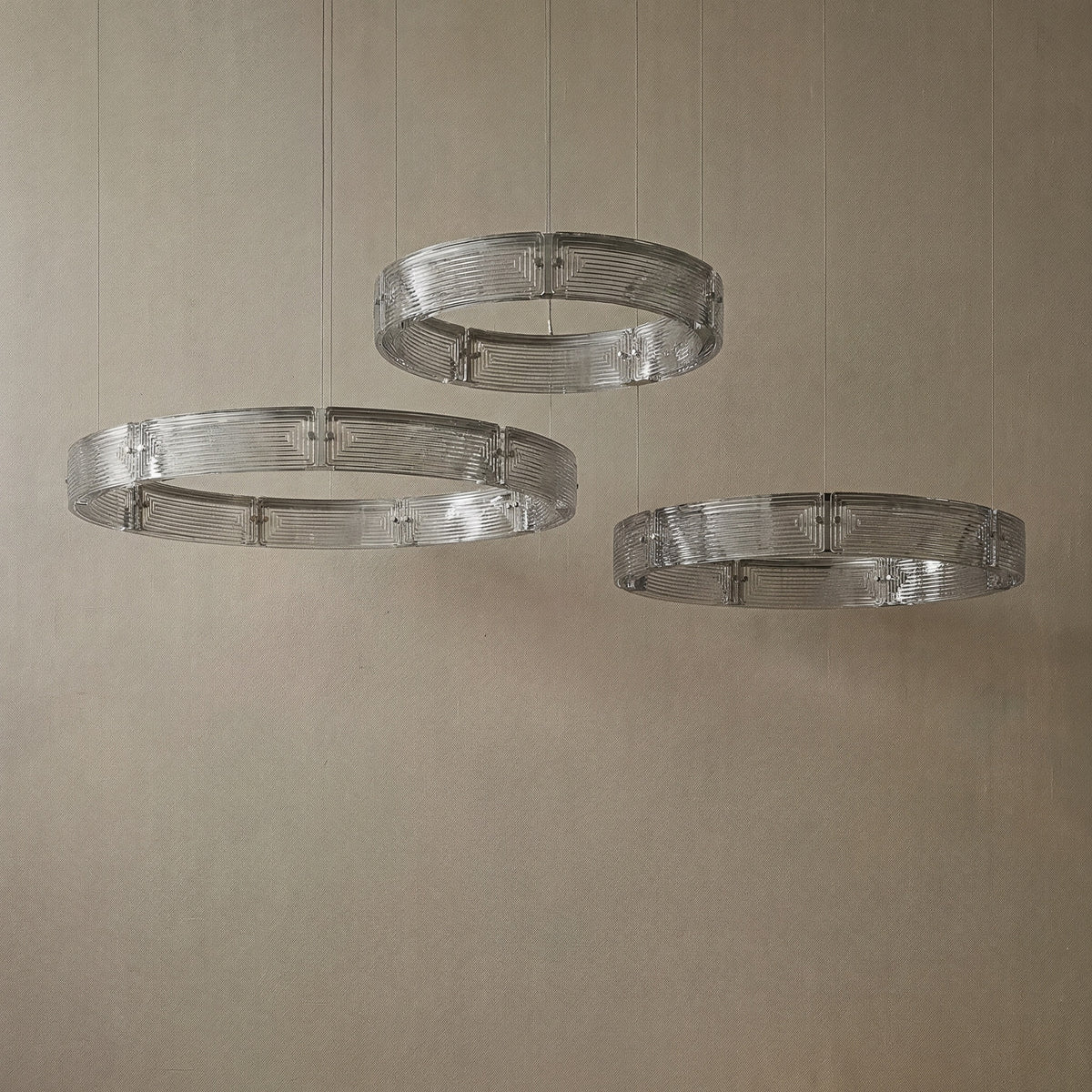 Yiosi Halo 3-Tier Nested Glass Pendant Light - dark