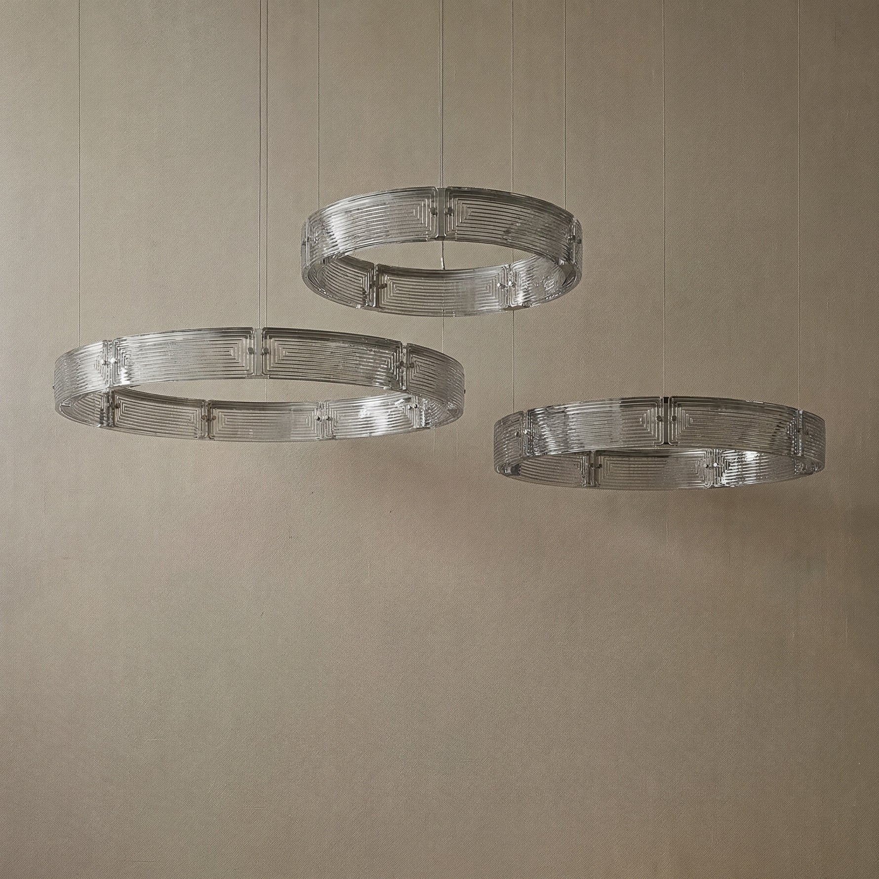 Yiosi Halo 3-Tier Nested Glass Pendant Light - dark