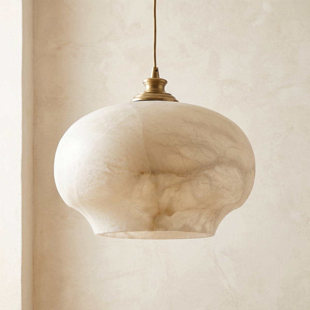 Apple Shape Pendant Alabaster — D300 — mra-apple-shape-pendant-70043-d300-dark