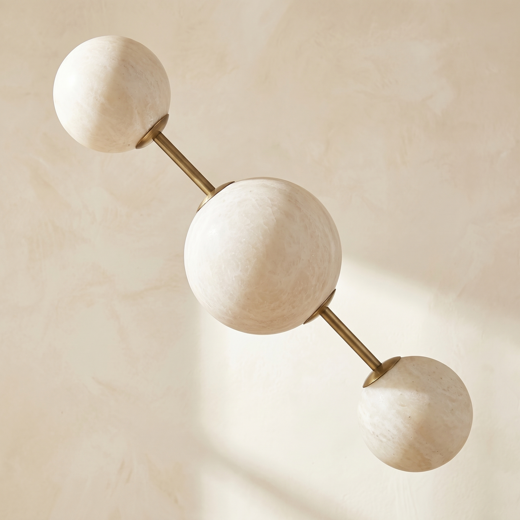 Duo/Triple Orb Wall 91051 (extra) Alabaster — W600 — mra-duo-triple-orb-wall-91051-extra-w600-dark