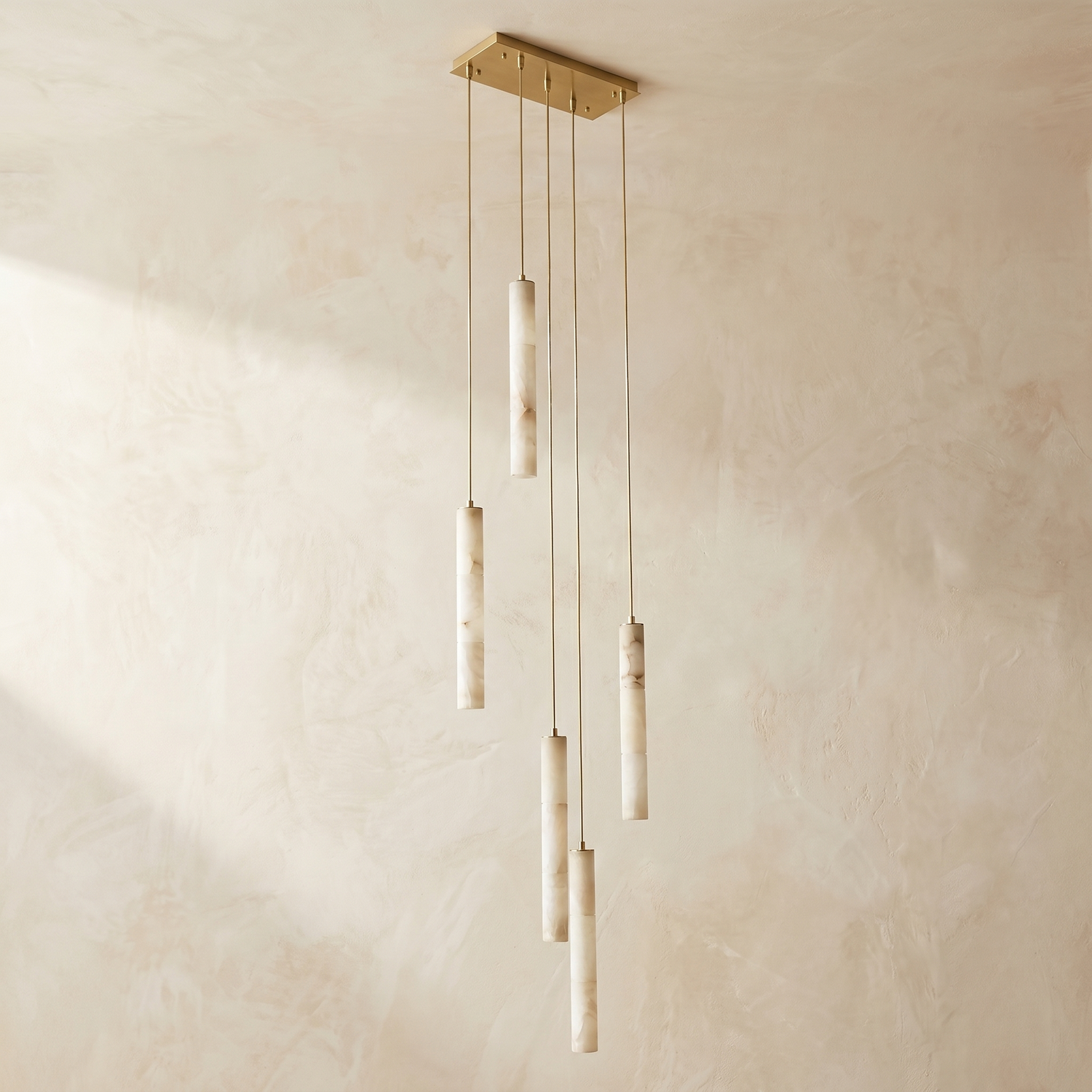 Linear Cylinder Cluster Alabaster Pendant Light — L600 — mra-linear-cylinder-cluster-70010-l600-dark