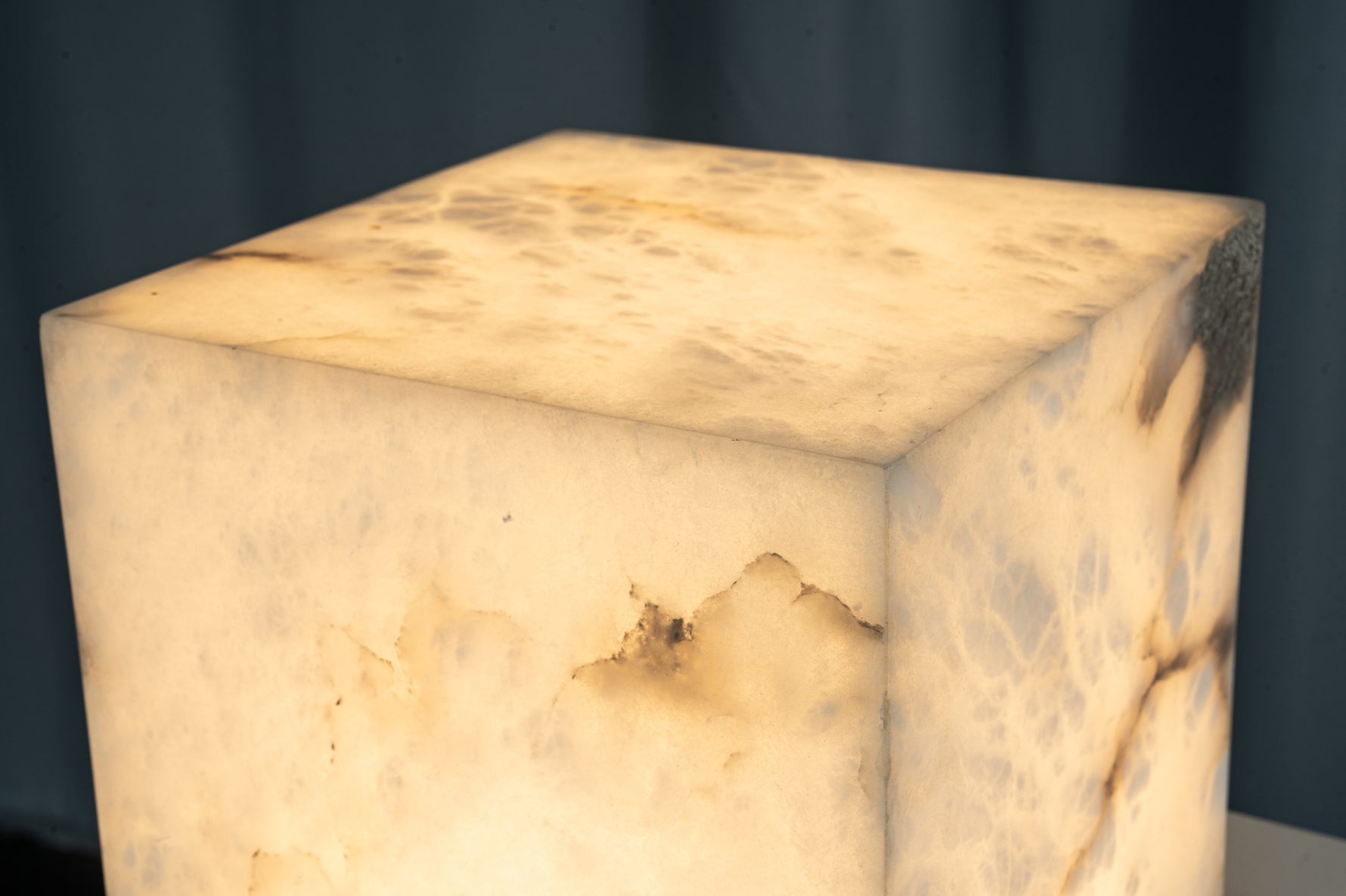 yiosi-obelisco-cube-t506-142-039.jpg
