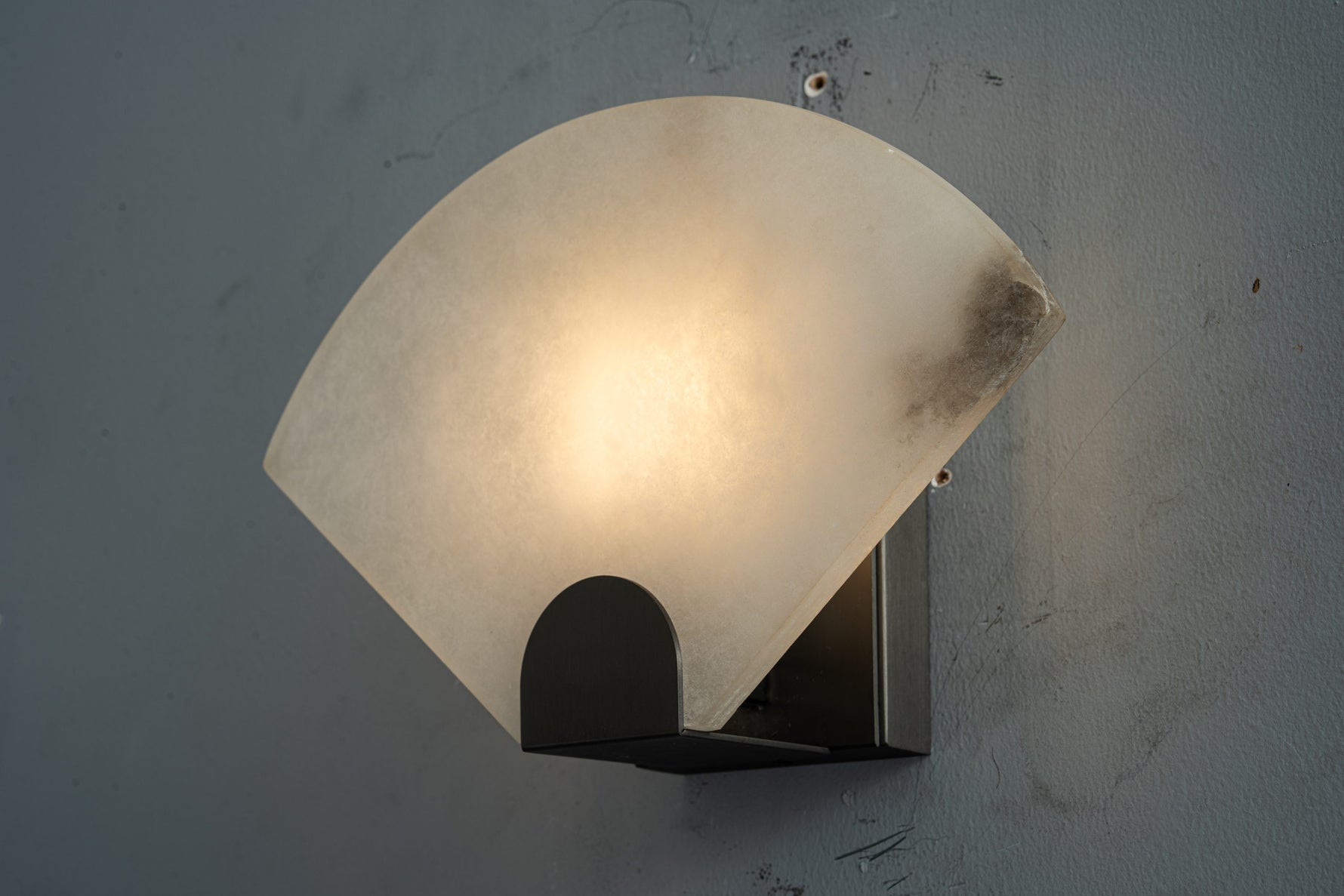 yiosi-scultura-fan-373-103-019.jpg
