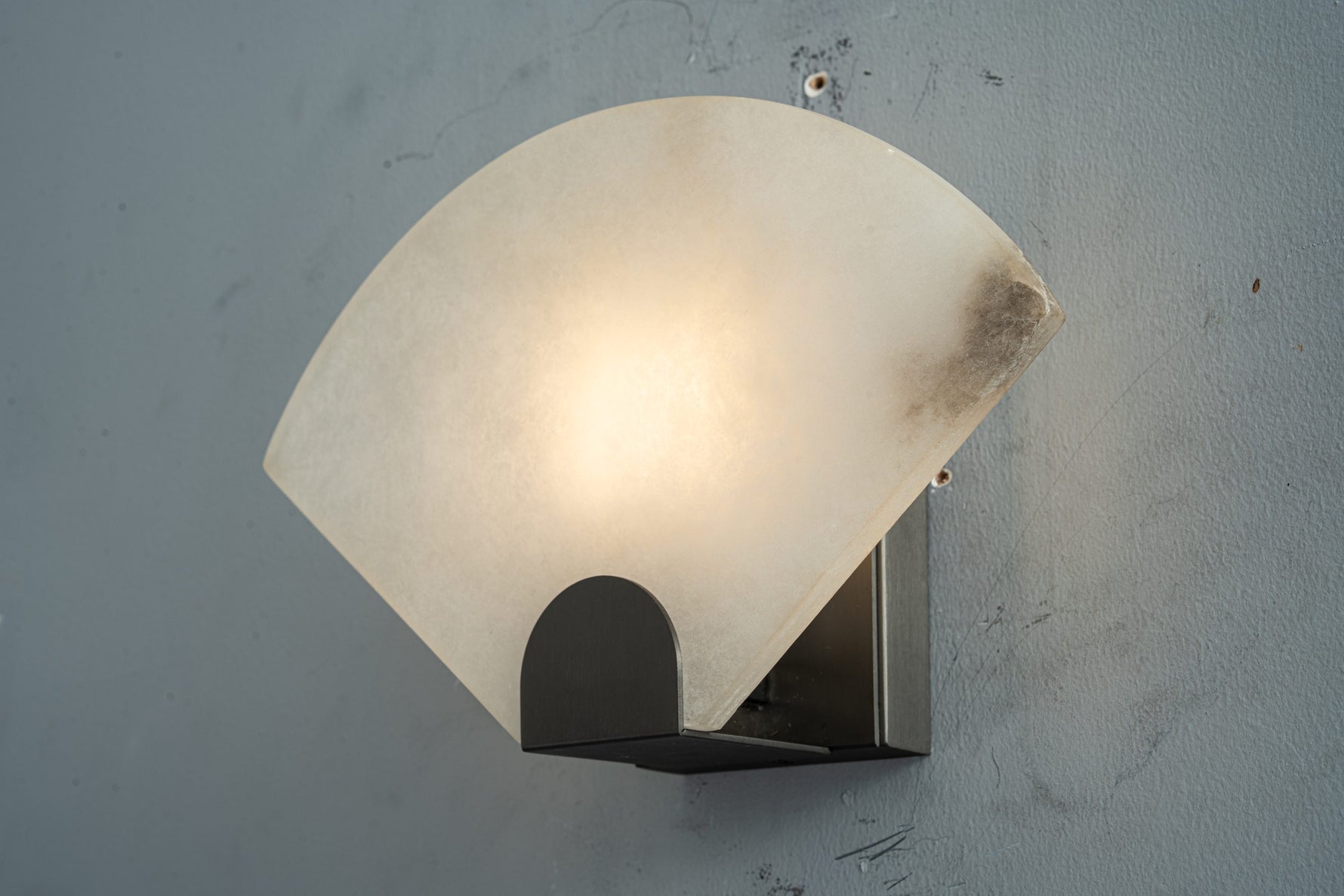 yiosi-scultura-fan-373-103-020.jpg