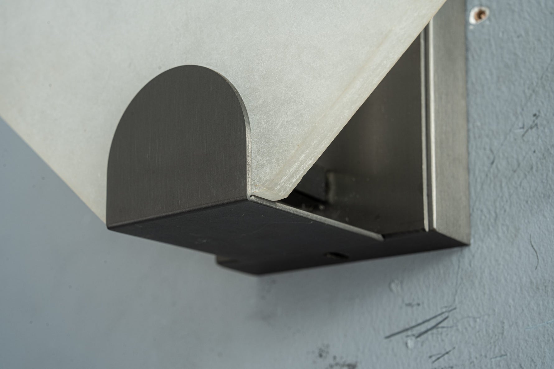 yiosi-scultura-fan-373-103-023.jpg
