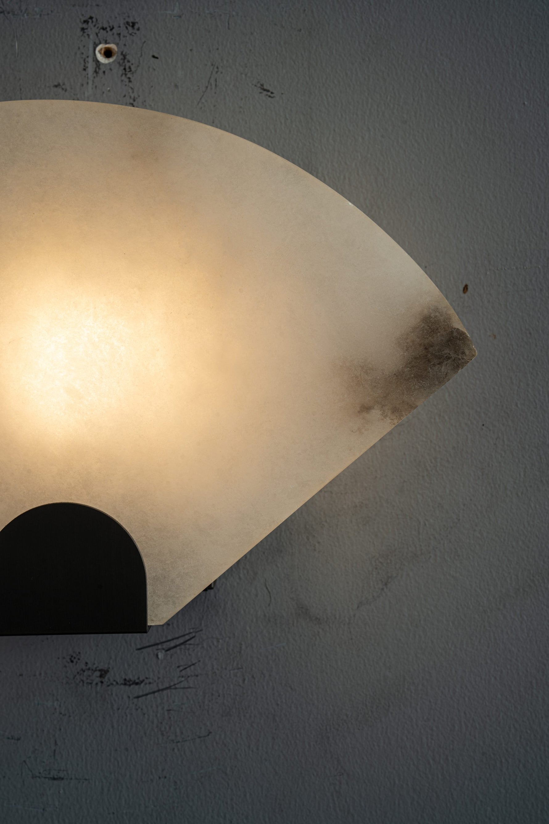 yiosi-scultura-fan-373-103-033.jpg