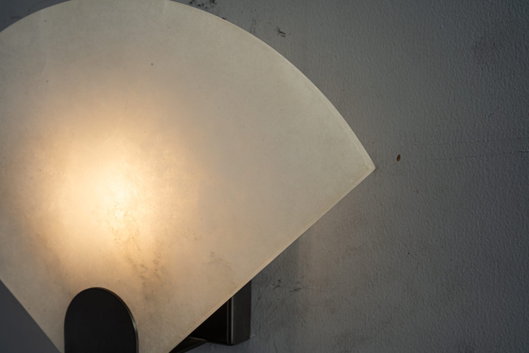 yiosi-scultura-fan-373-103-052.jpg