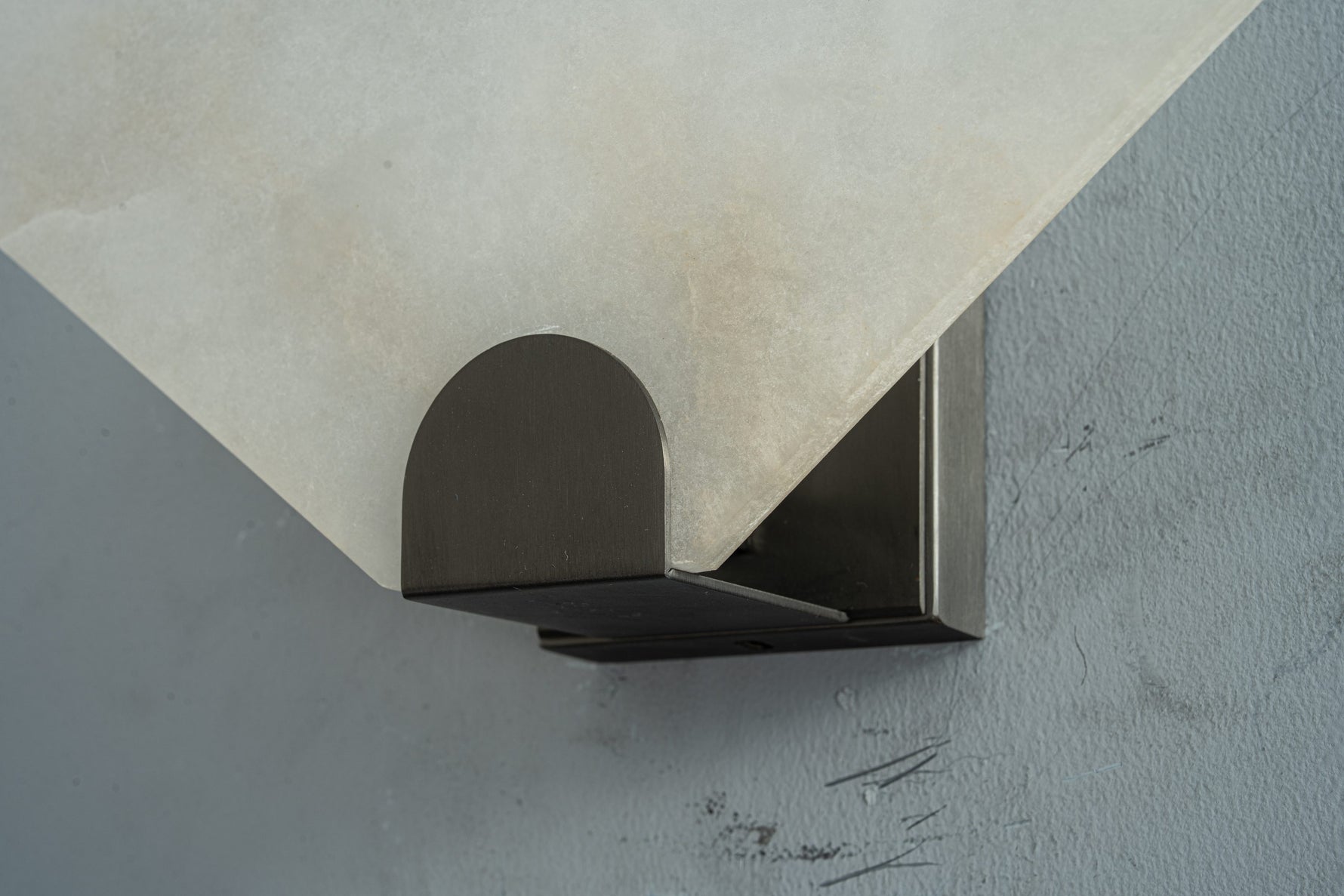 yiosi-scultura-fan-373-103-063.jpg