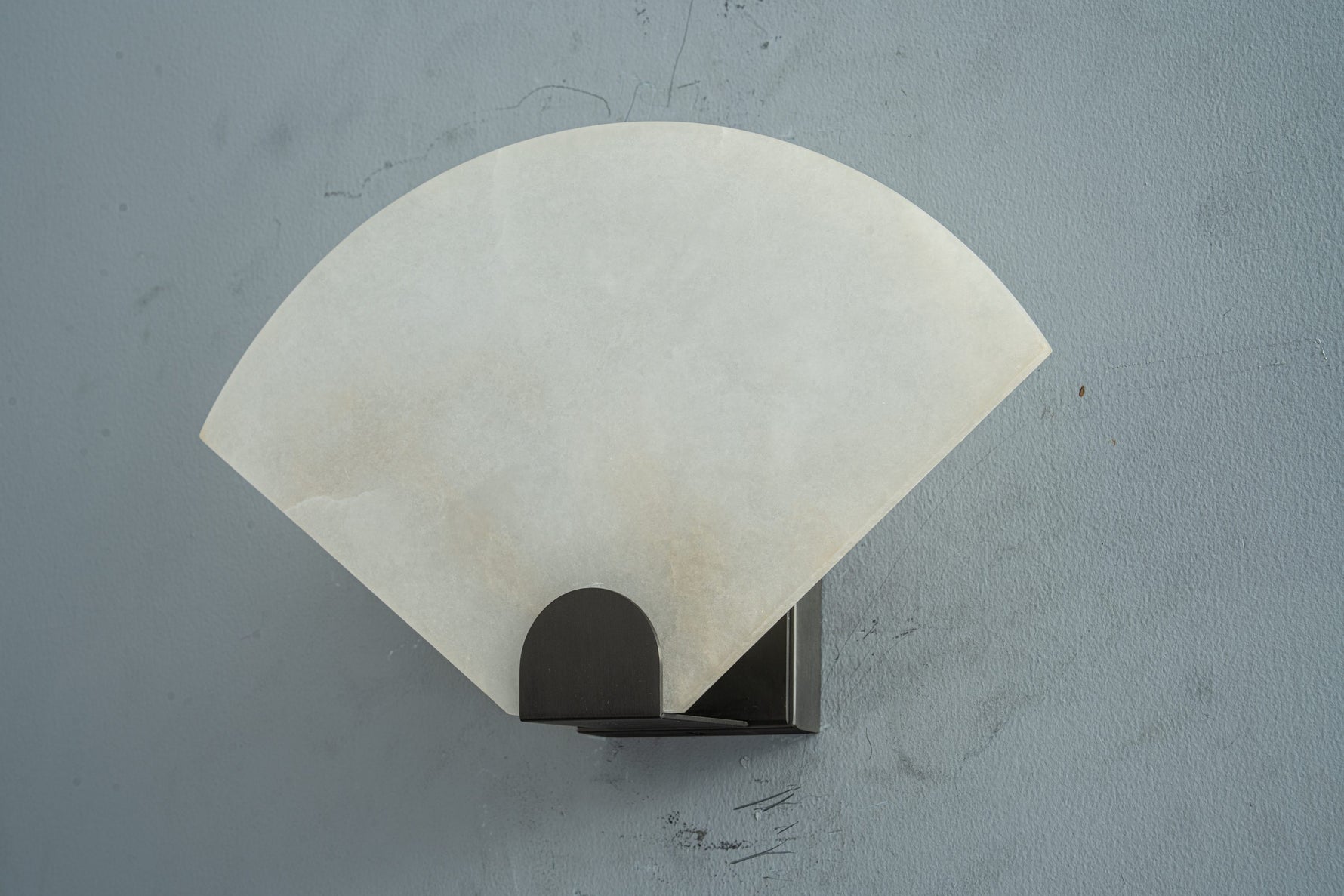 yiosi-scultura-fan-373-103-068.jpg