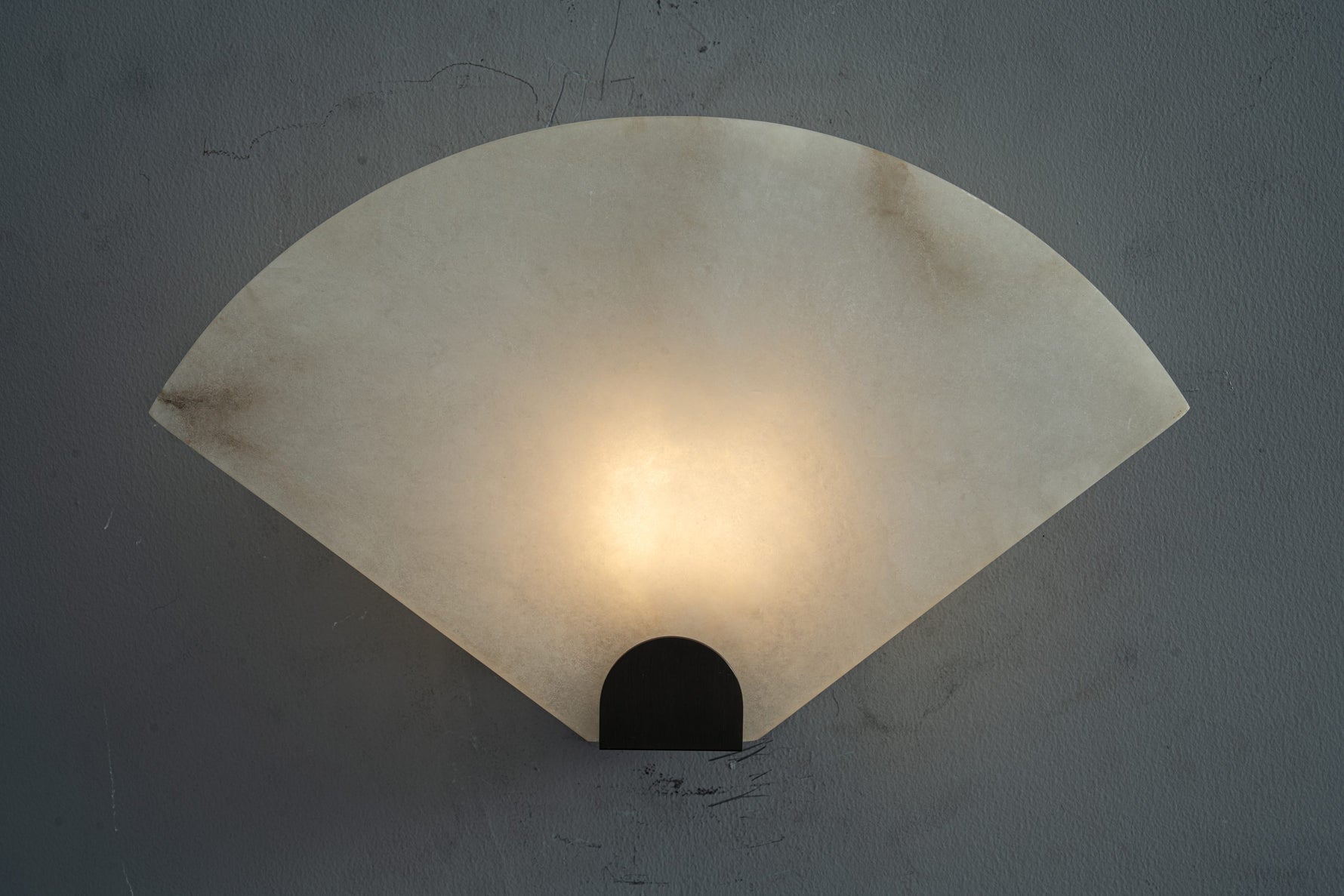 yiosi-scultura-fan-373-103-074.jpg