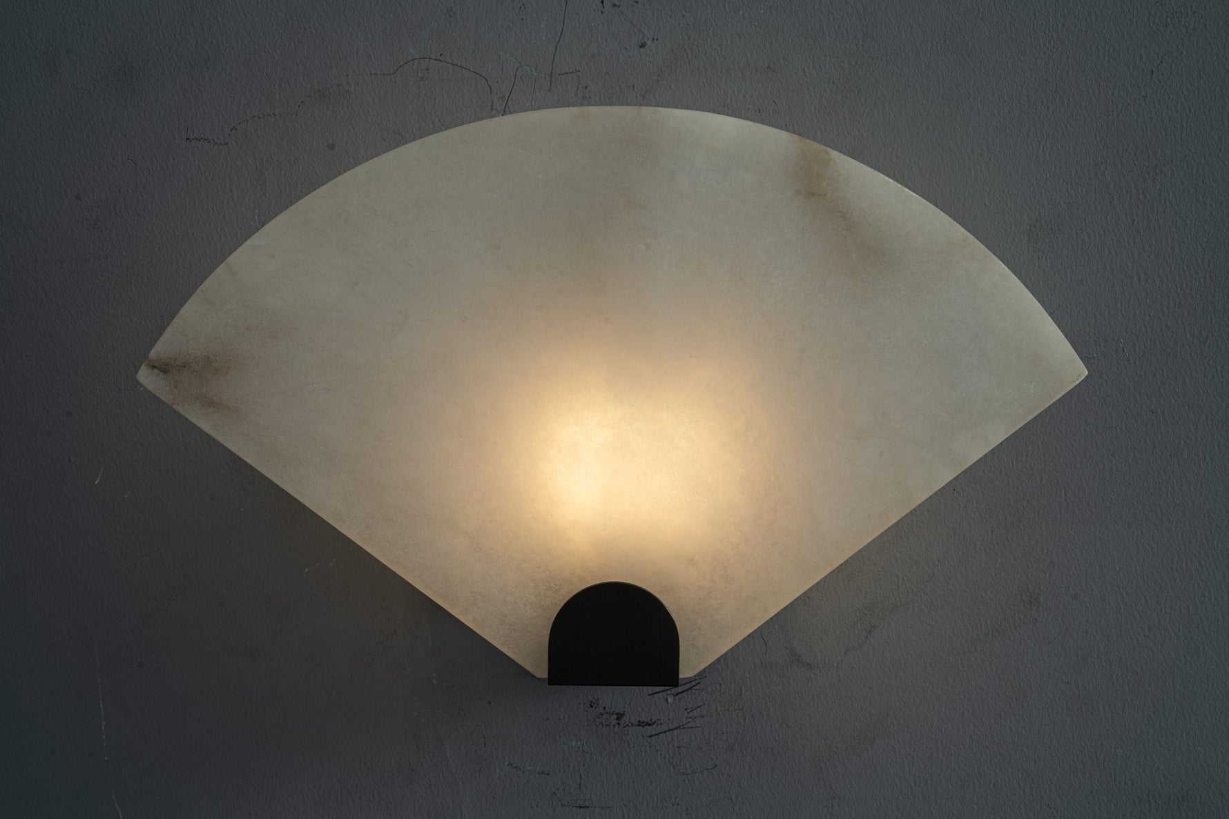 yiosi-scultura-fan-373-103-075.jpg