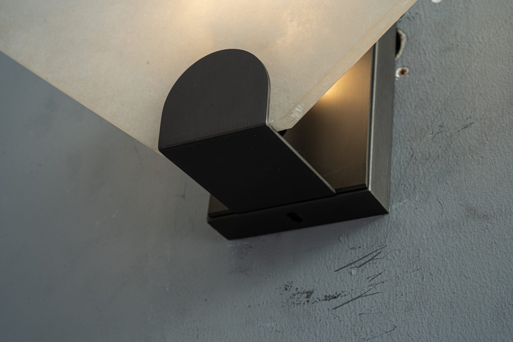 yiosi-scultura-fan-373-103-093.jpg