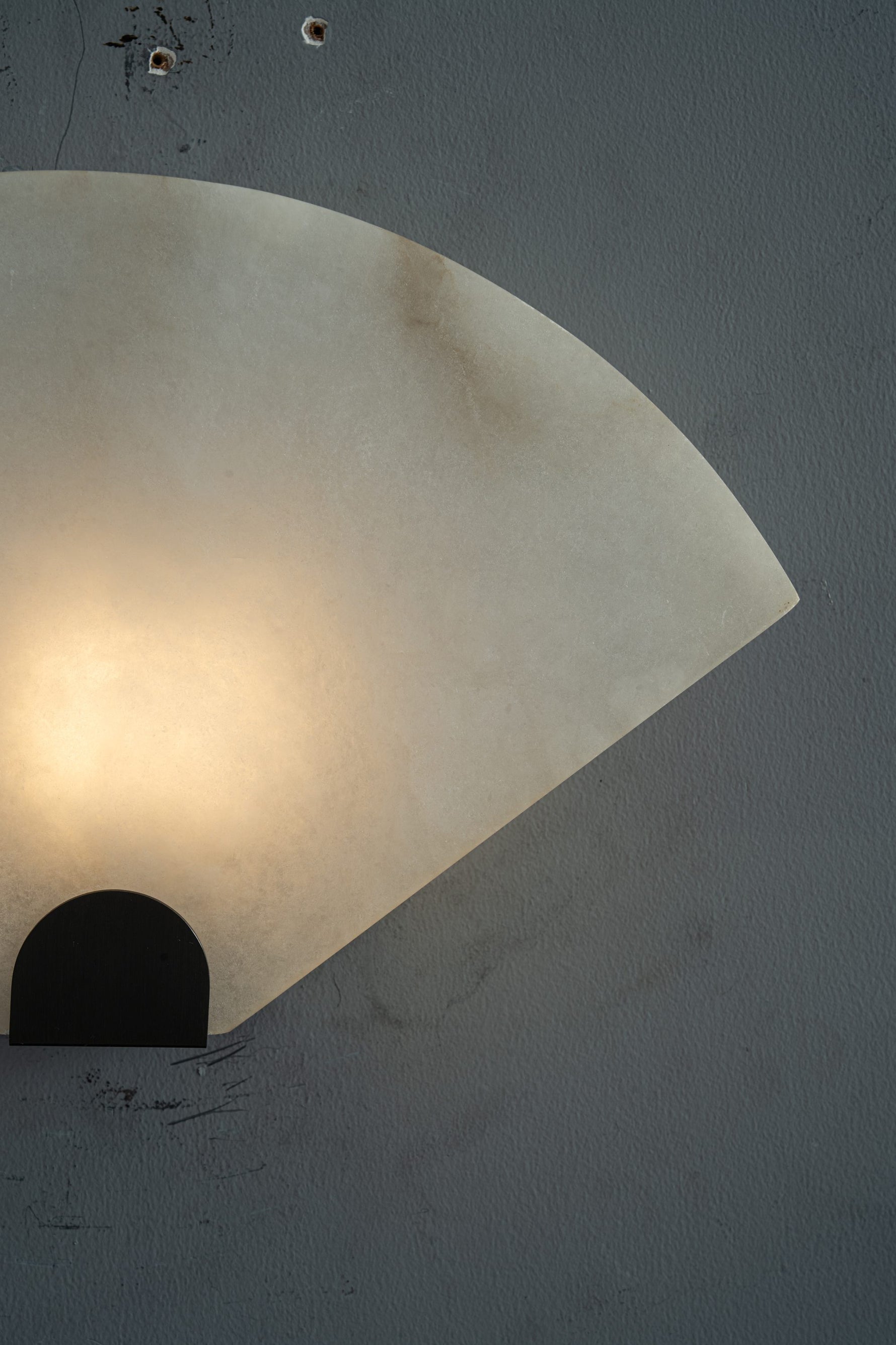 yiosi-scultura-fan-373-103-100.jpg