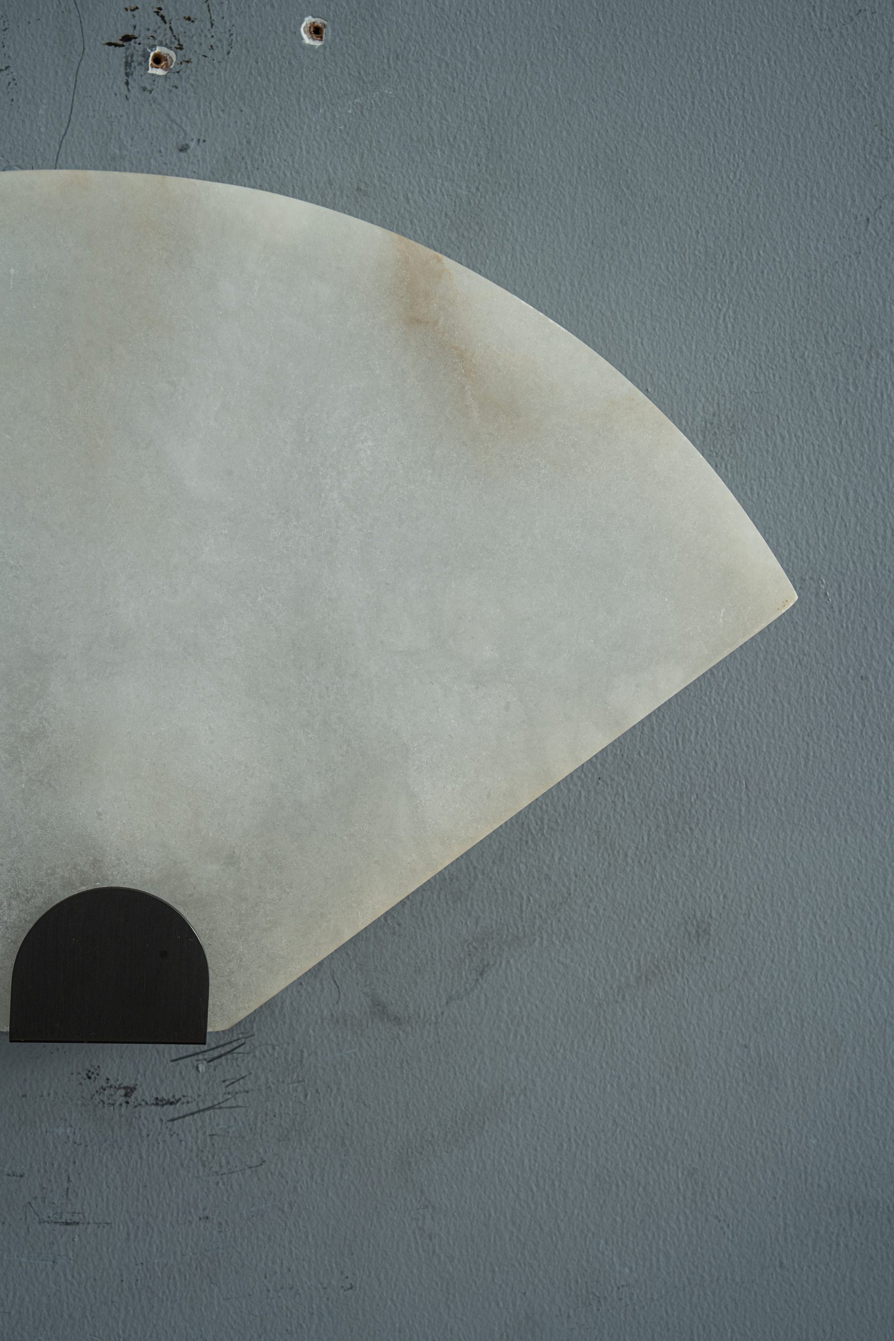 yiosi-scultura-fan-373-103-101.jpg