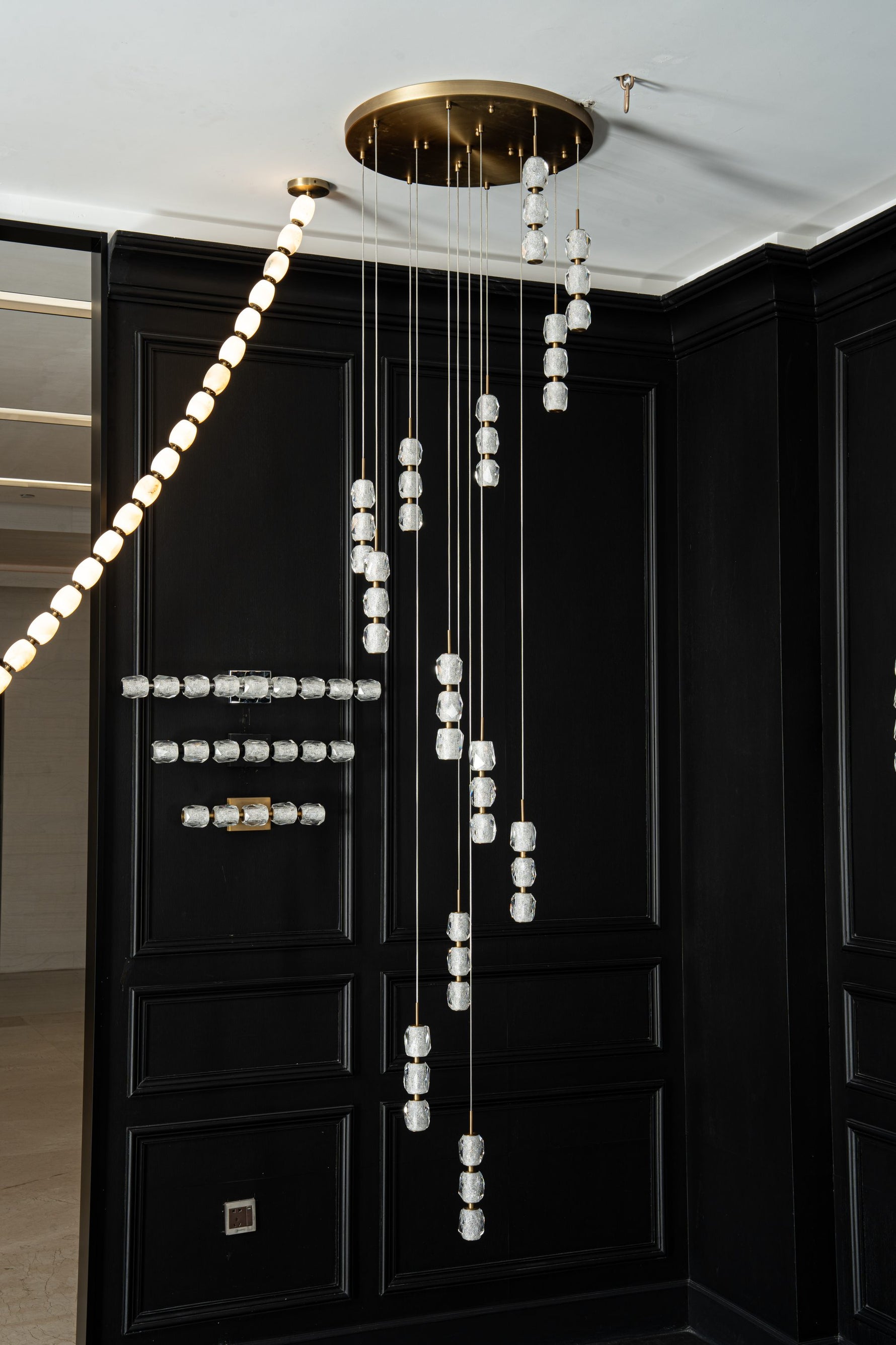 yiosi-seduction-spiral-staircase-chandelier-mld-007-003.jpg