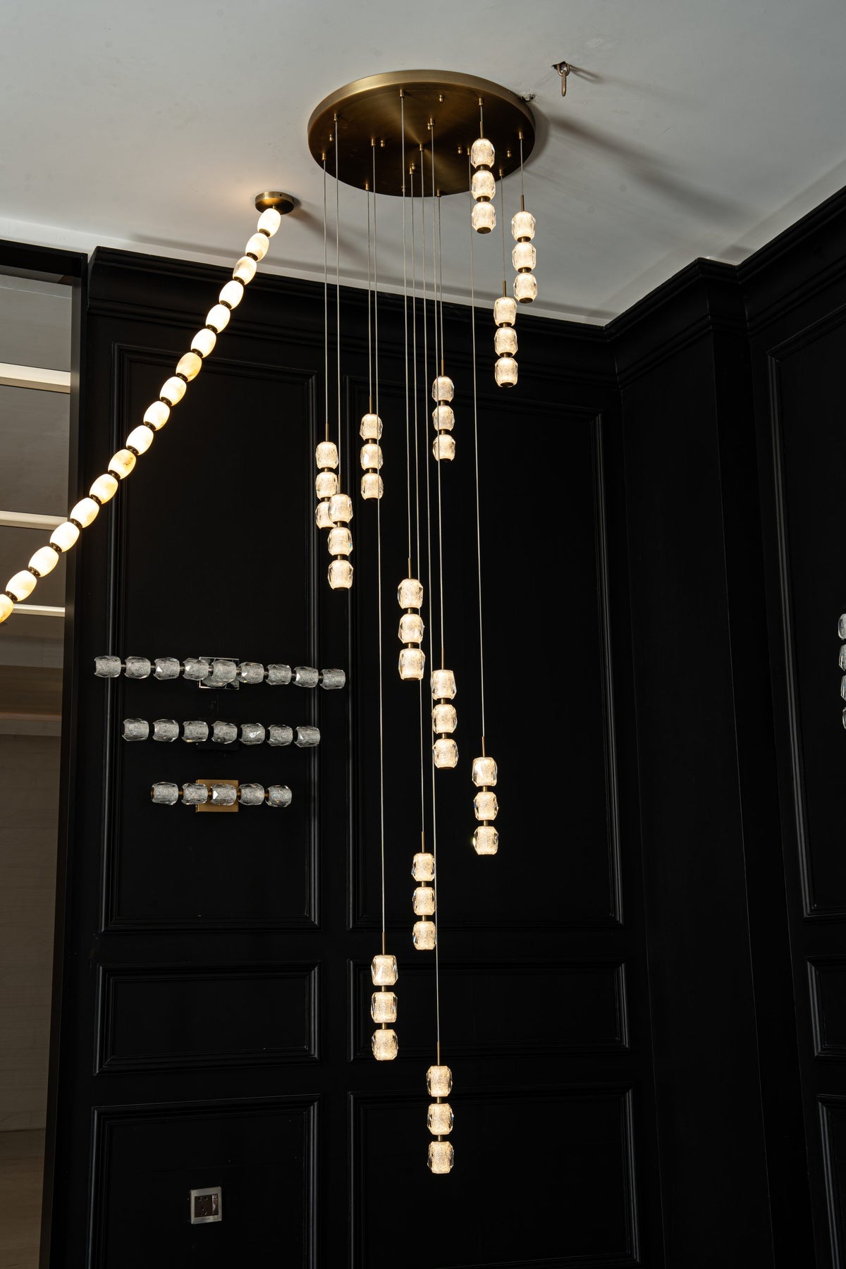 yiosi-seduction-spiral-staircase-chandelier-mld-007-018.jpg