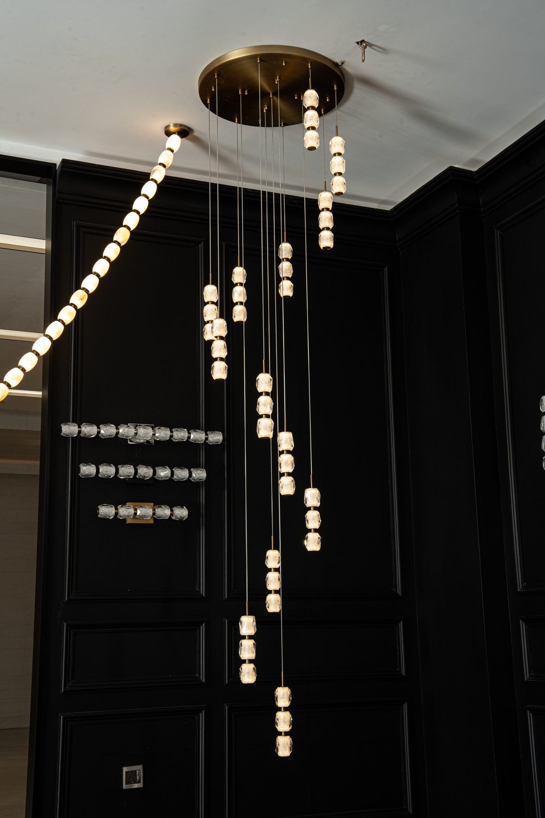 yiosi-seduction-spiral-staircase-chandelier-mld-007-018.jpg
