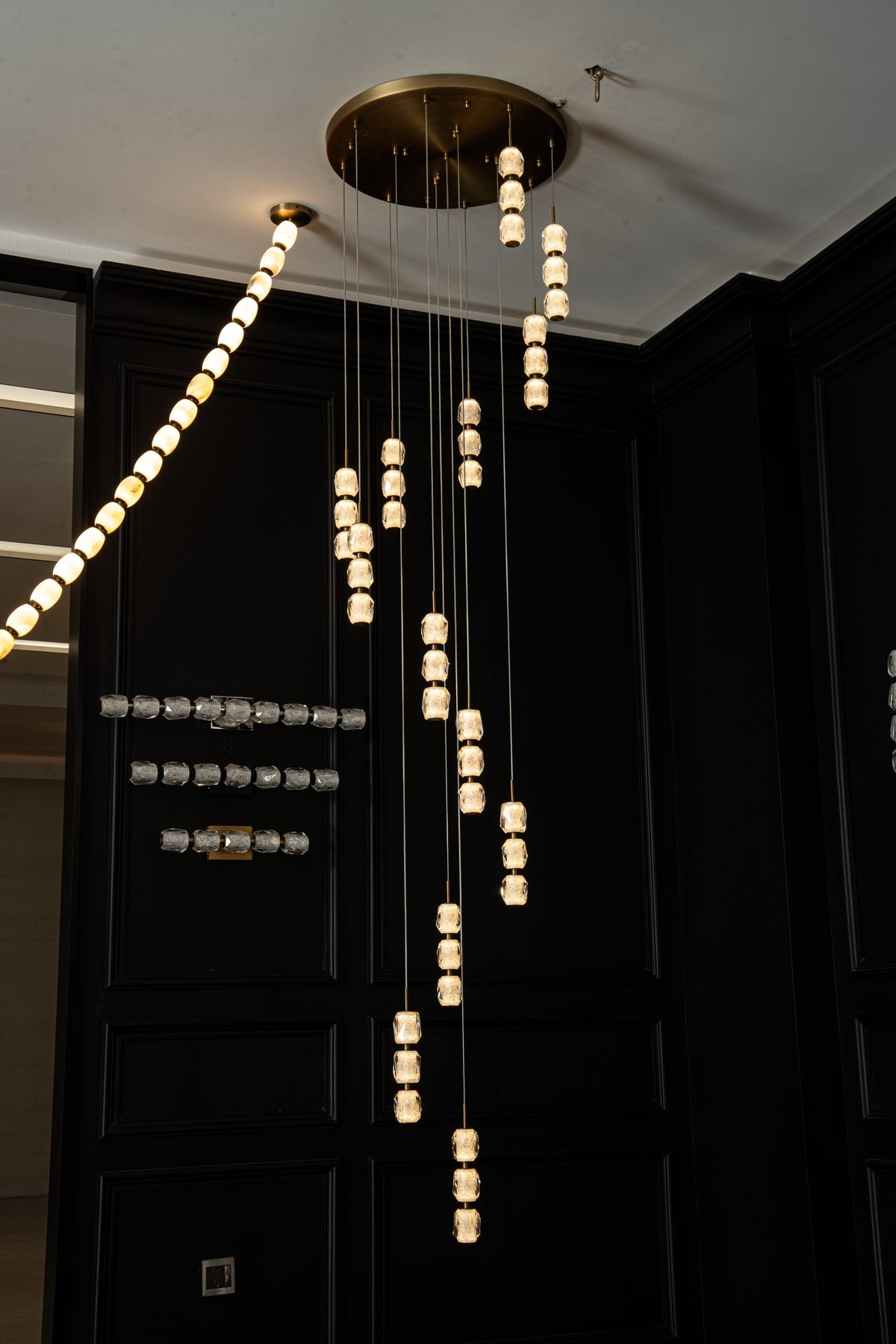 yiosi-seduction-spiral-staircase-chandelier-mld-007-019.jpg