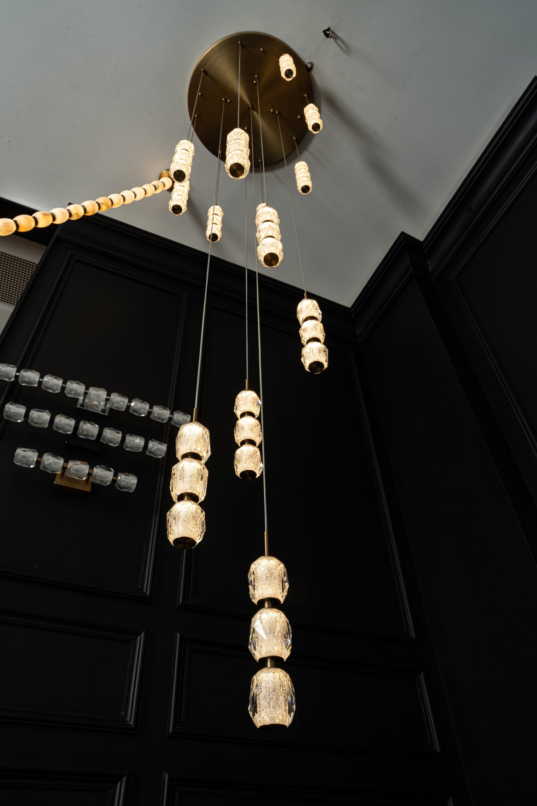 yiosi-seduction-spiral-staircase-chandelier-mld-007-042.jpg