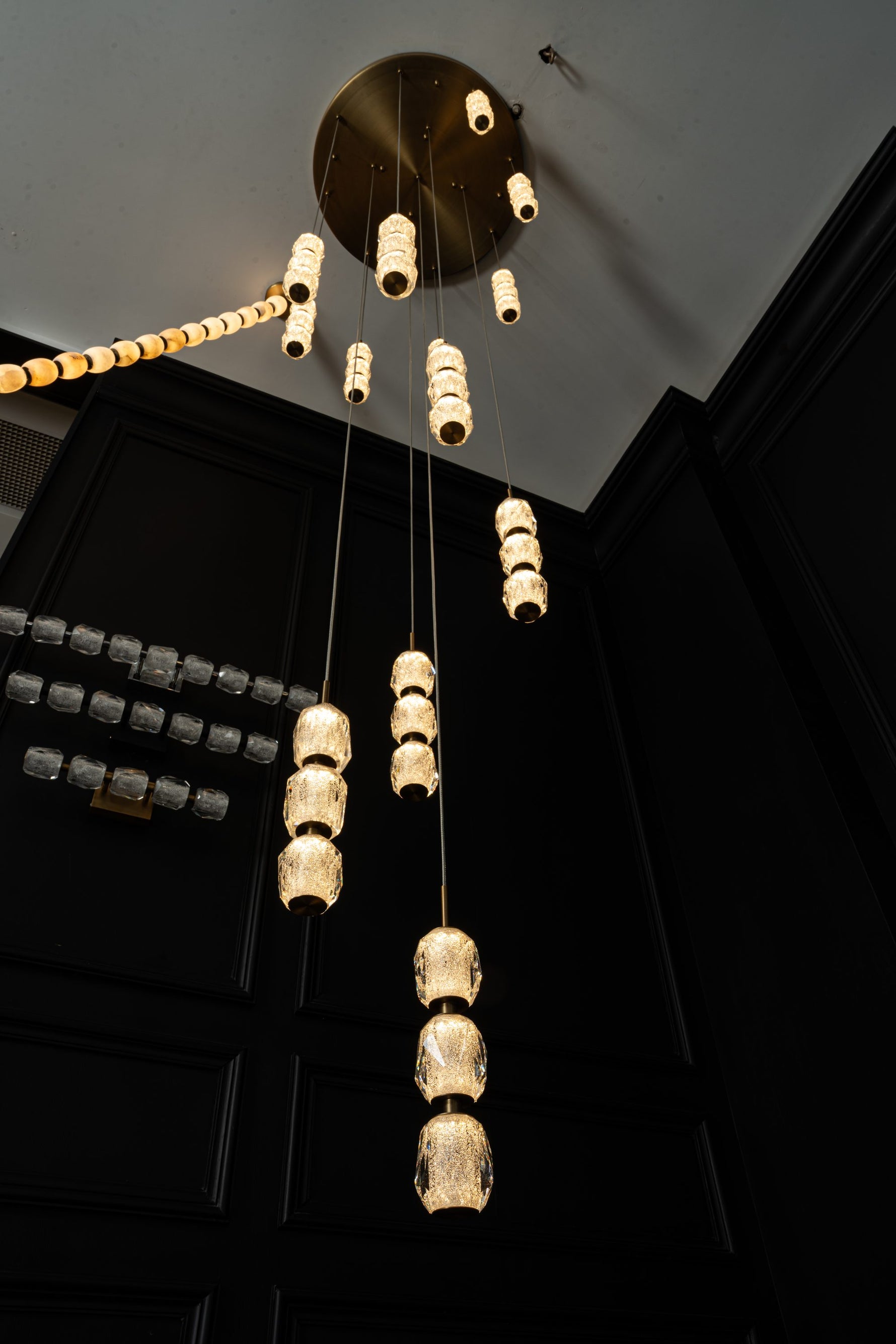 yiosi-seduction-spiral-staircase-chandelier-mld-007-043.jpg