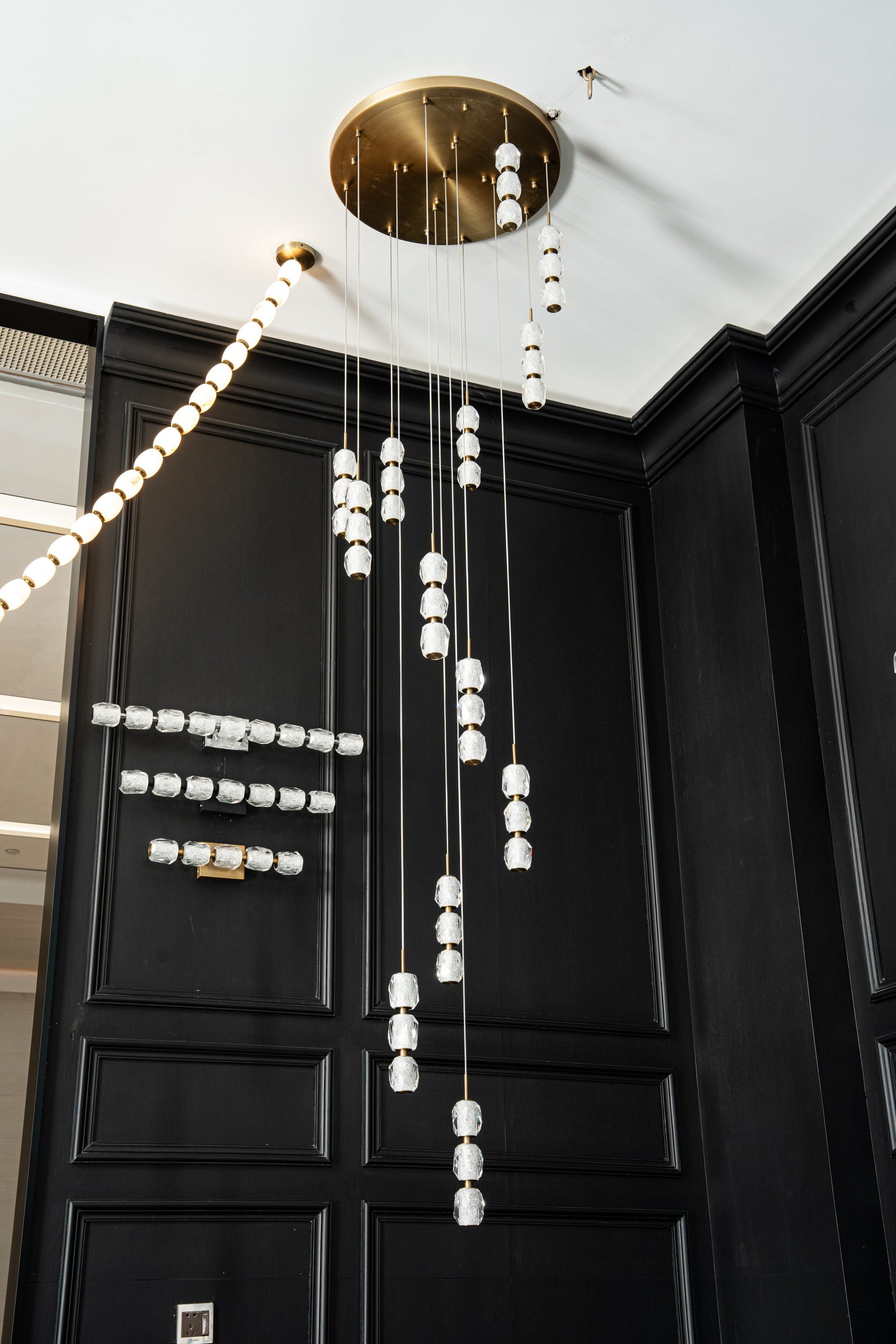 yiosi-seduction-spiral-staircase-chandelier-mld-007-044.jpg