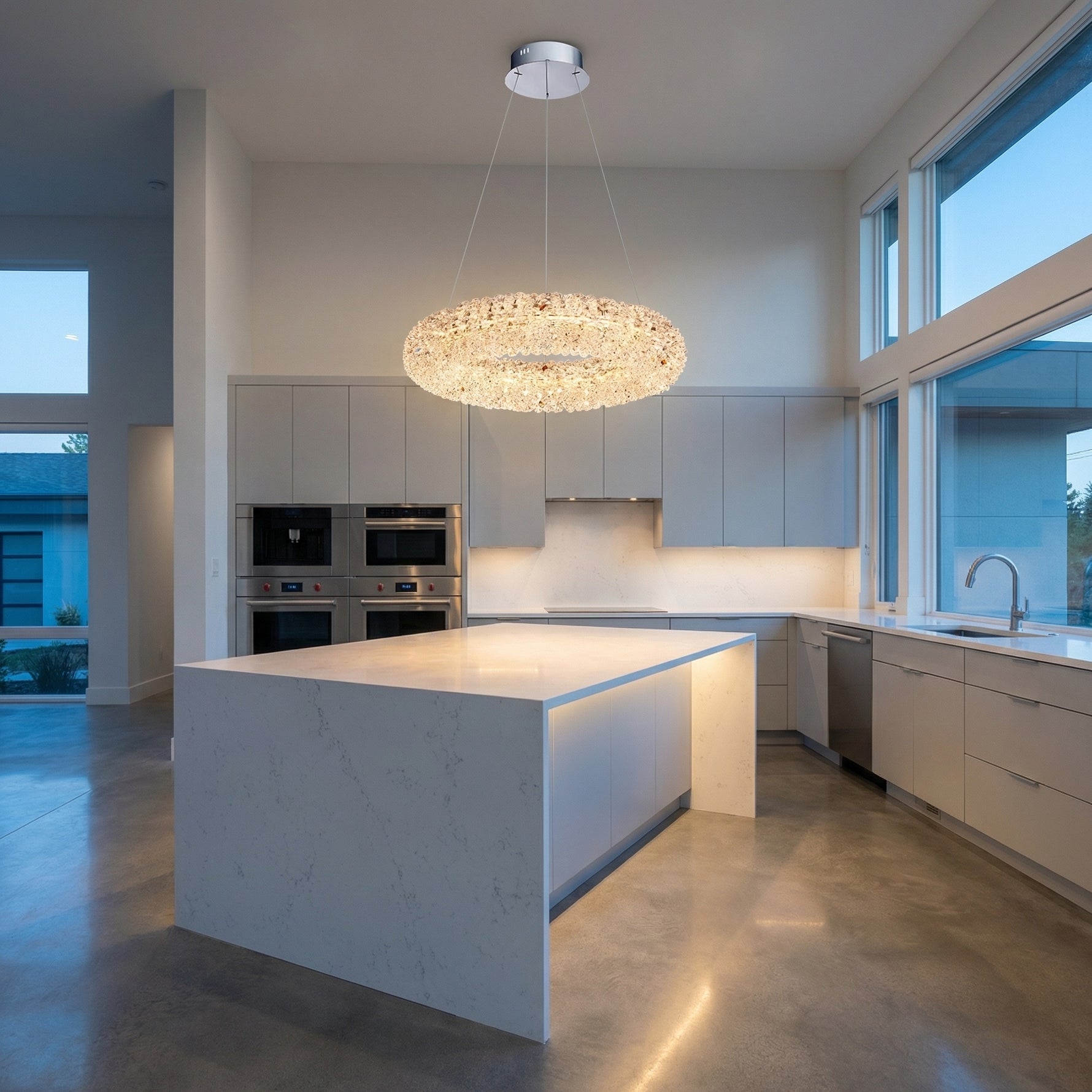 Yiosi Series Crystal Pendant Light Style P - scene-1
