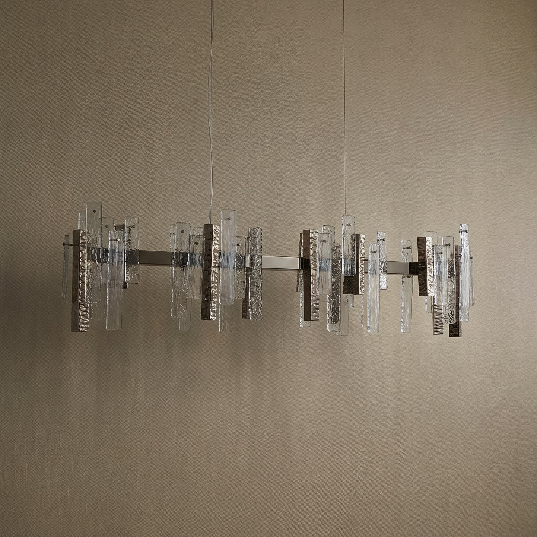 Yiosi Series Linear Glass Pendant Light 45" Style A - dark