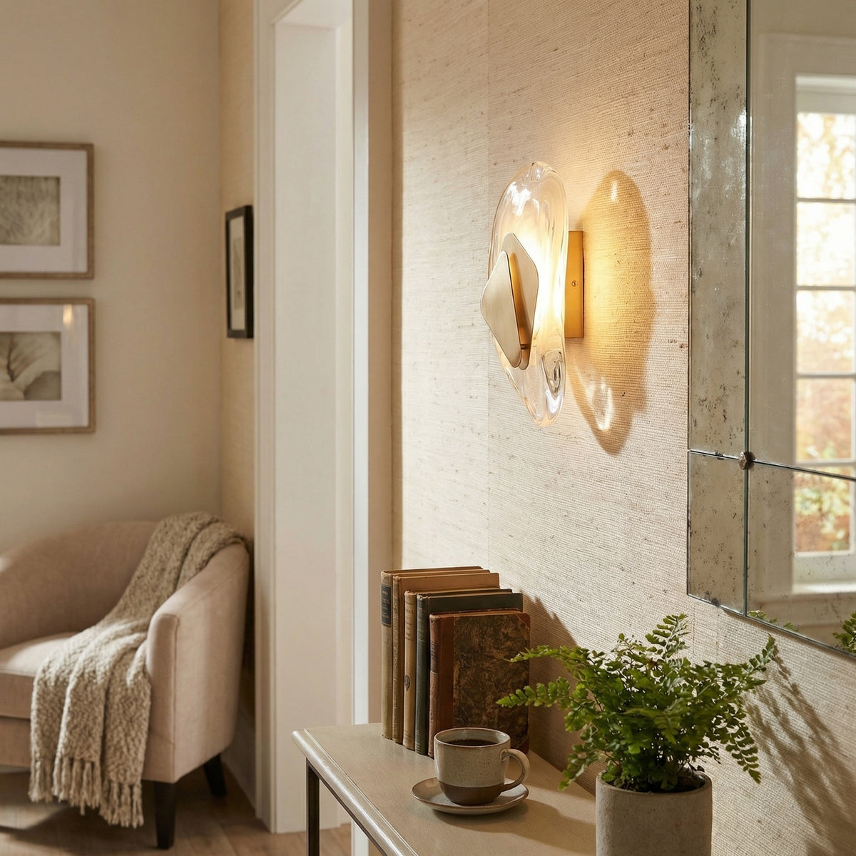 Yiosi Series Mini Glass Wall Sconce 13" - scene-3