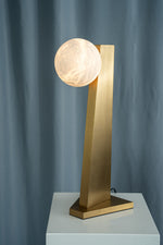 yiosi-sfera-moon-on-pedestal-mt331-1-090-092.jpg
