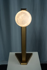 yiosi-sfera-moon-on-pedestal-mt331-1-090-102.jpg