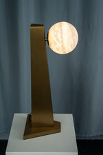 yiosi-sfera-moon-on-pedestal-mt331-1-090-114.jpg