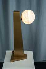 yiosi-sfera-moon-on-pedestal-mt331-1-090-116.jpg