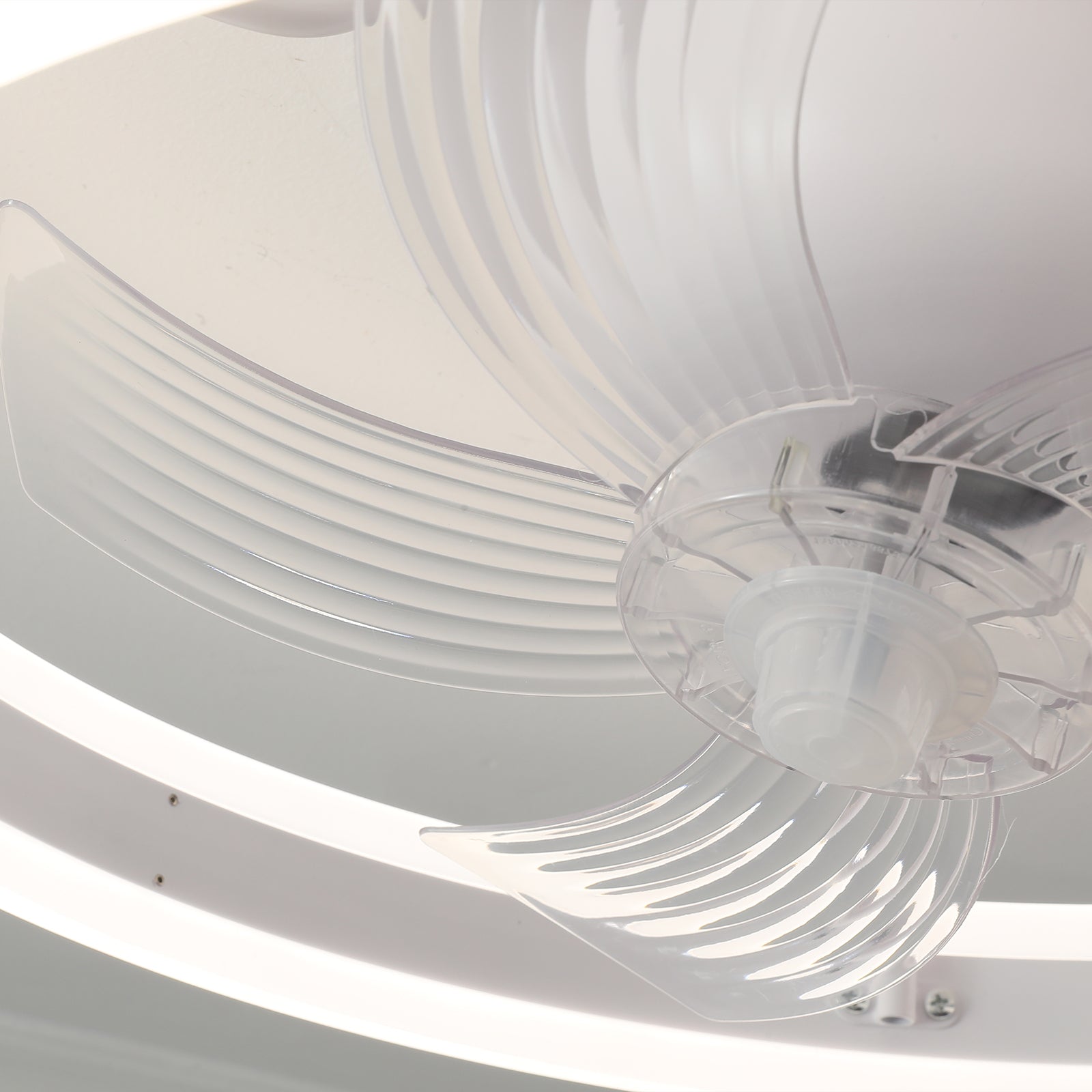Mattia 360 ° Shake your head Ceiling Fans With Lights Over Dining Table