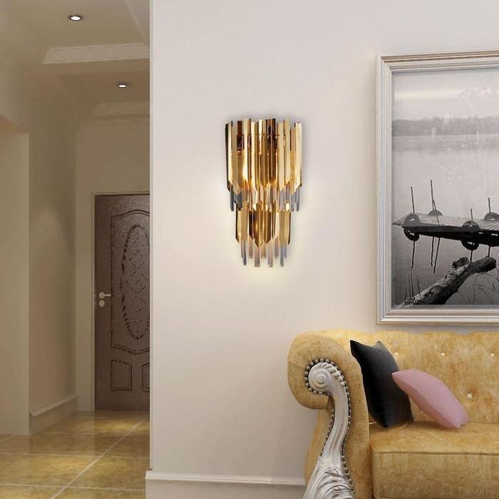 wall sconce in bedroom	