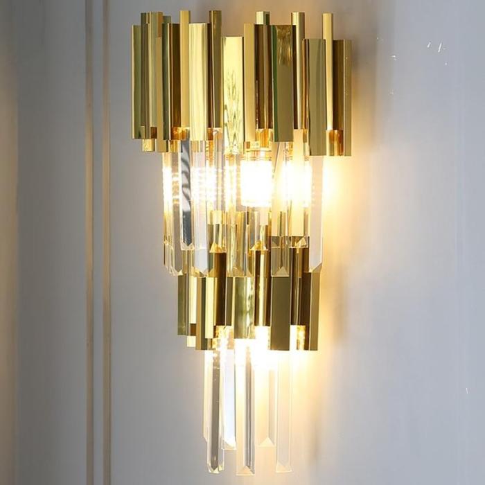 wall sconce in bedroom	